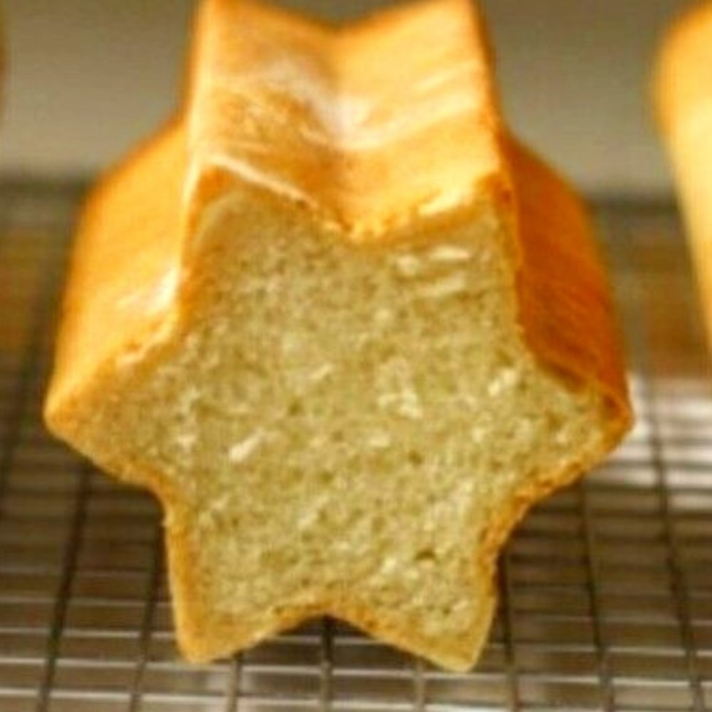 The Pampered Chef Valtrompia Bread Tube Star 1570